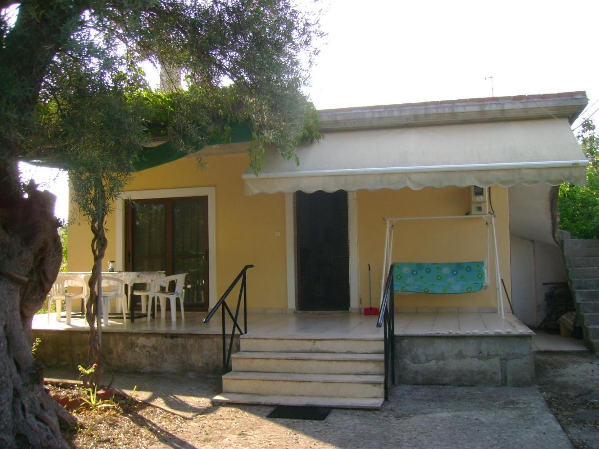 Lefkas House With Garden Villa Tsoukaládhes Екстериор снимка