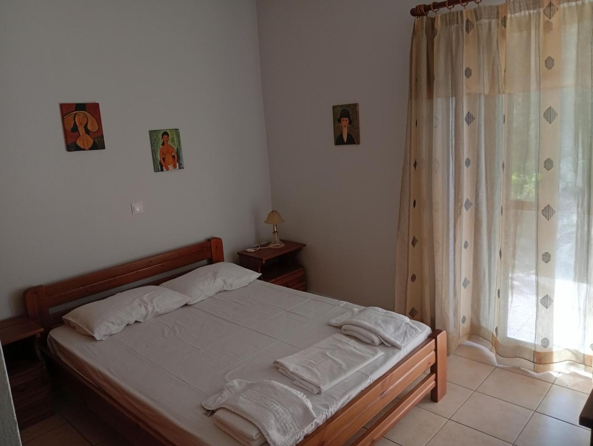 Lefkas House With Garden Villa Tsoukaládhes Екстериор снимка